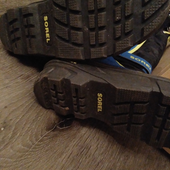 Sorel Youth Flurry Boot - Picture 4 of 4